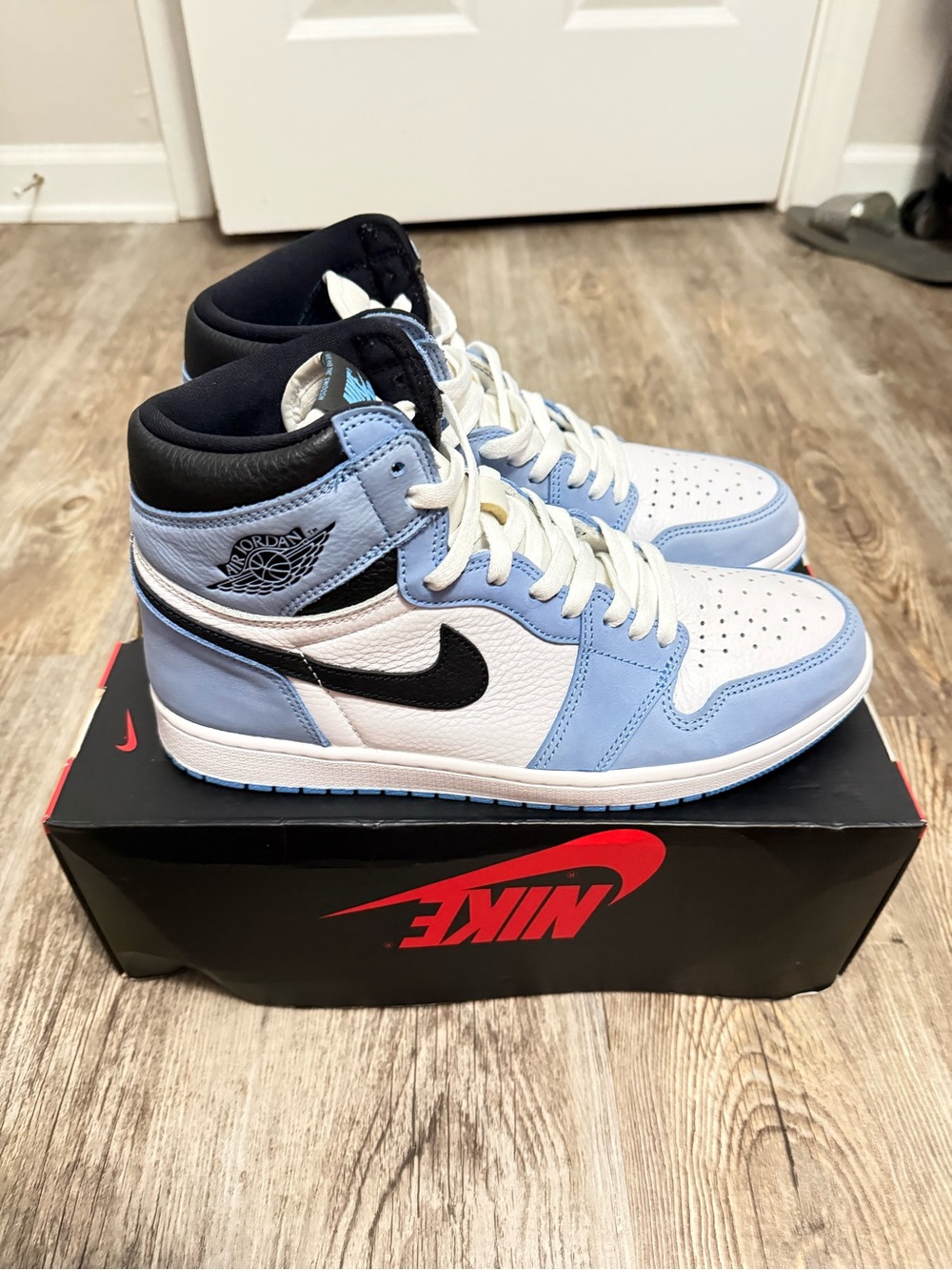 Jordan Air Jordan 1 High OG White Black University Blue